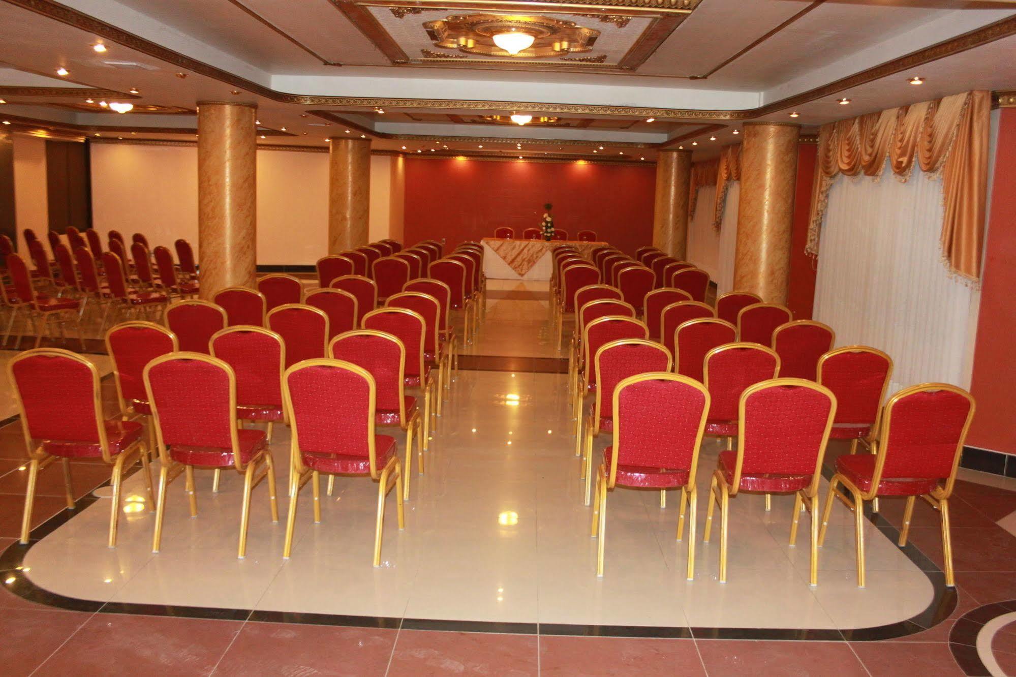 Golden Palace La Paz Ngoại thất bức ảnh