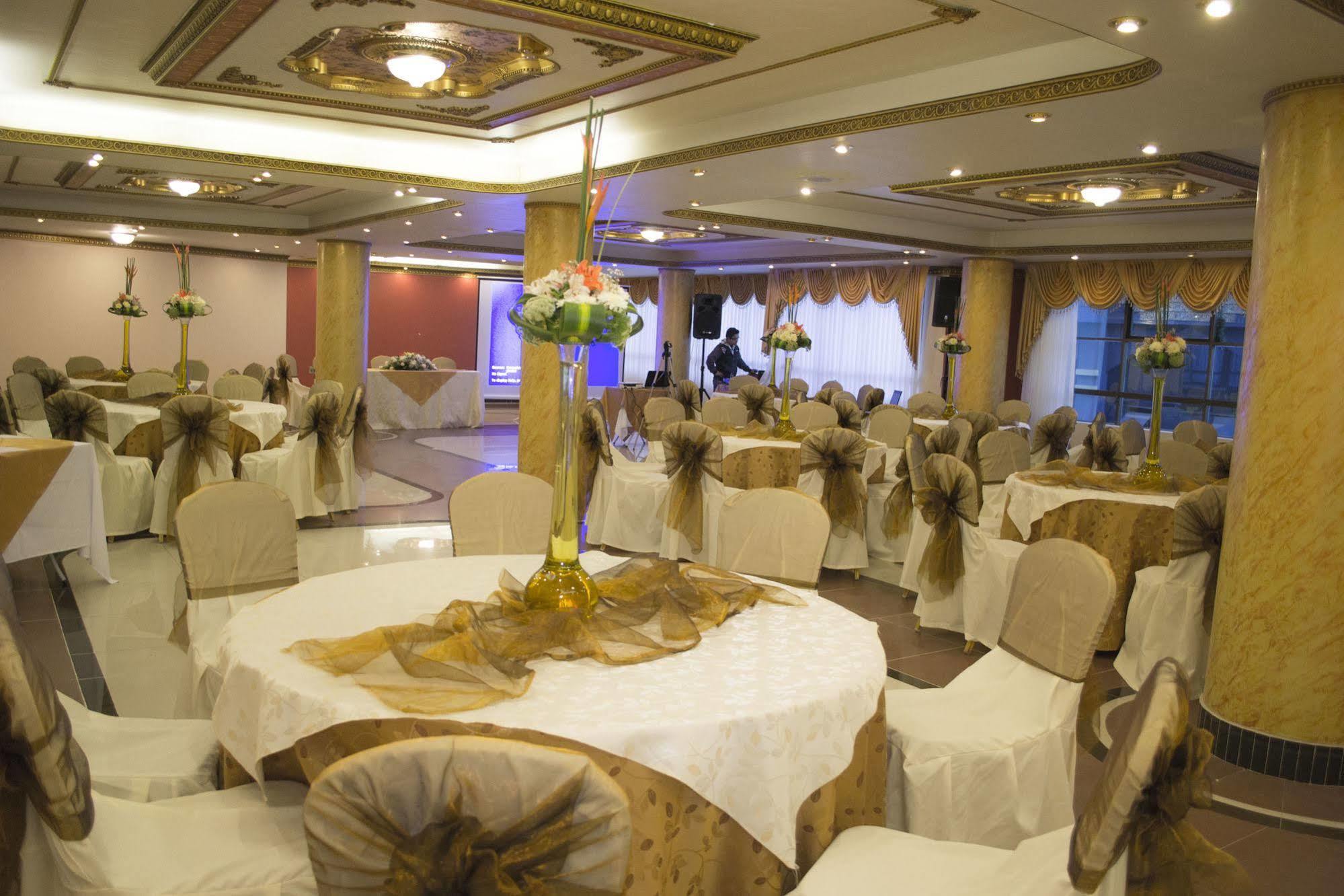 Golden Palace La Paz Ngoại thất bức ảnh